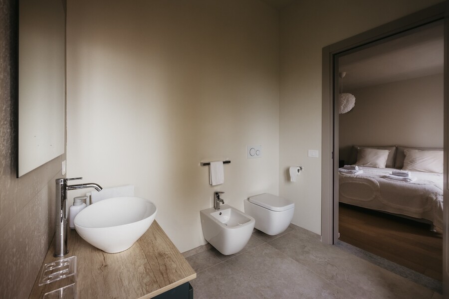 Ginesta badkamer en-suite