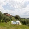 Steinhaus in Umbrien mit Pool und Blick auf den See