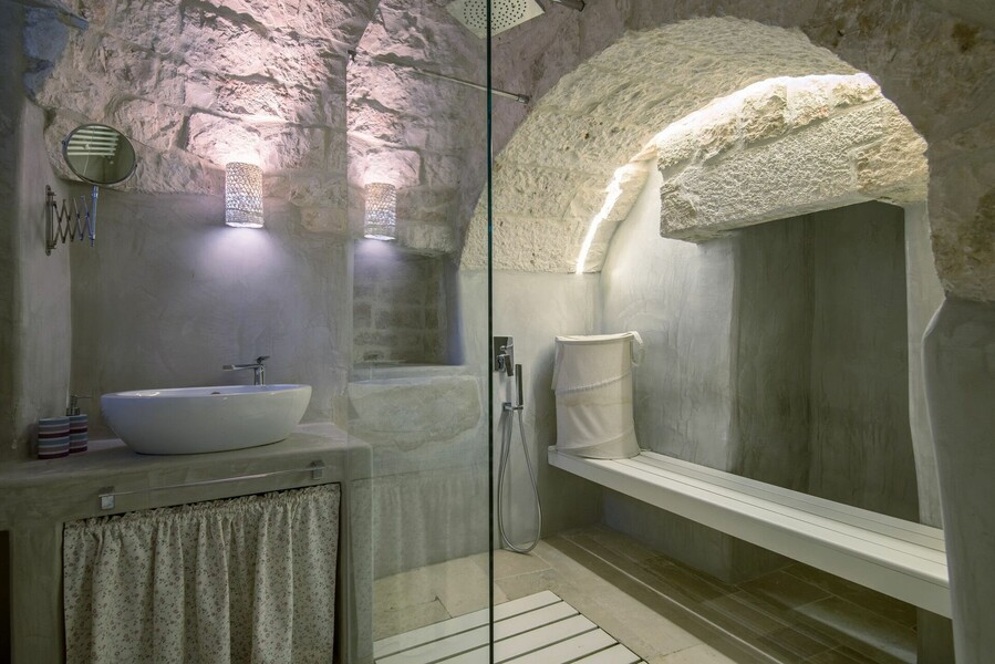 007-trulli-piccoli-locorotondo-rarovillas-2160px