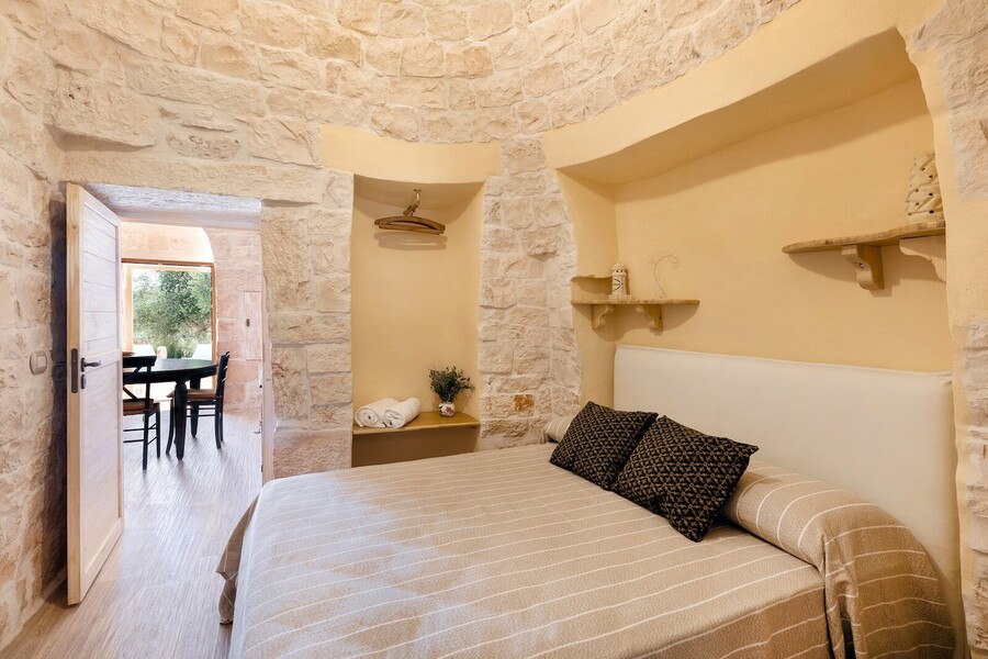 Trulli-of-stars-Bedroom