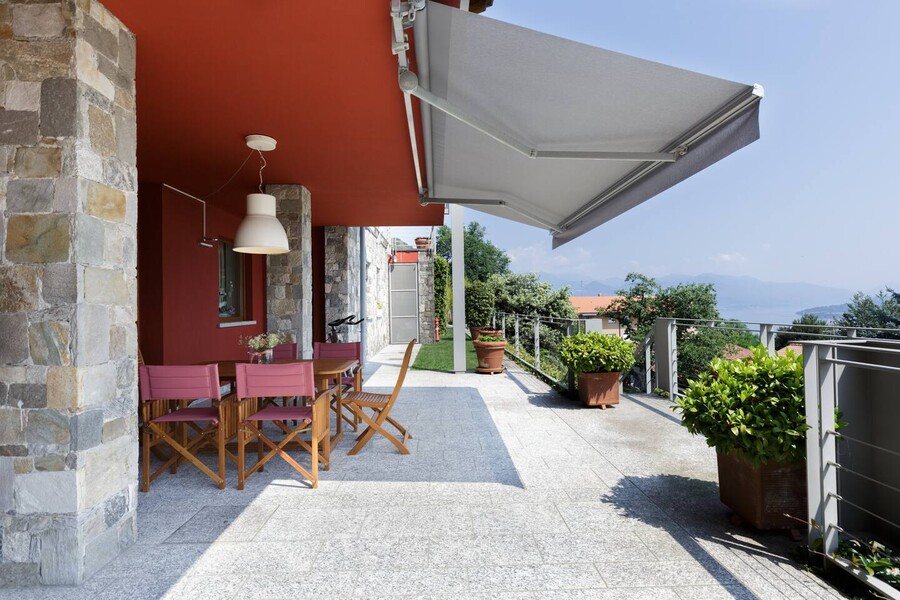 b363a037-93ae-4436-b854-dc52d3407853