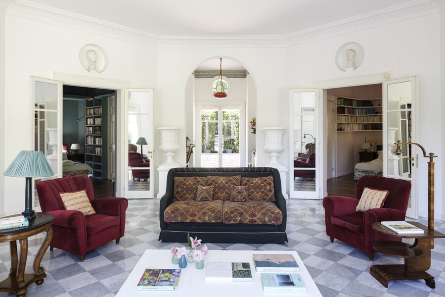 Villa Ottagonale living room and sleeping rooms view
