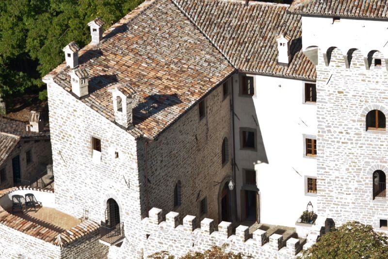 Gubbio Umbrisches-Land Umbrien Castello dei Bonaparte gallery 037 1653591547