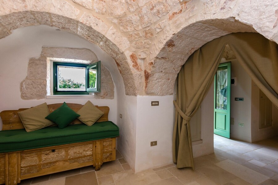 051-trulli-piccoli-locorotondo-rarovillas-2160px