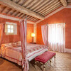 Grosses, elegantes Schlafzimmer im Anwesen Lavacchio bei Montalcino