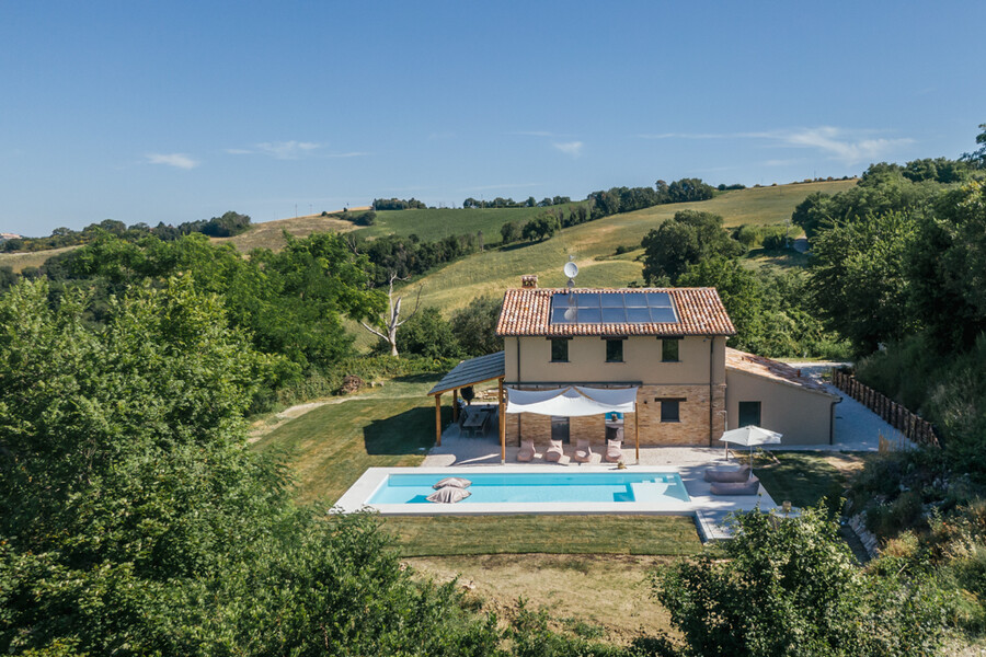 Casa Fontegenga mit beheiztem Pool zur Alleinnutzung in Le Marche