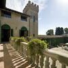 Historische Villa di Montelopio in der Toskana mit Innenhof