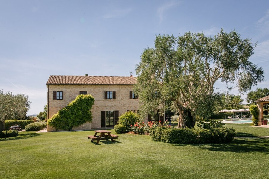 villa morrovalle marche 24