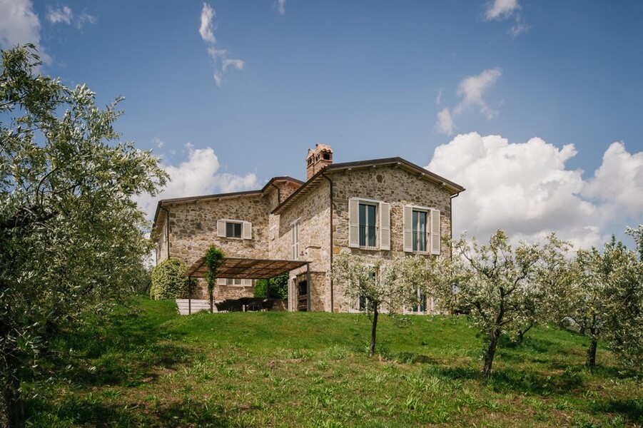 Ferienhaus in Umbrien inmitten eines Olivenhains