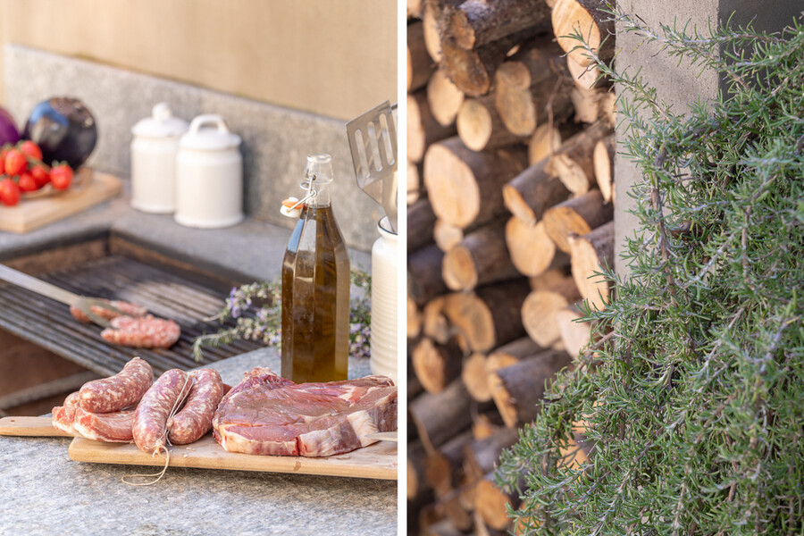 Grill mit Salsicce und Holz im Ferienhaus Casa Moscata im Piemont