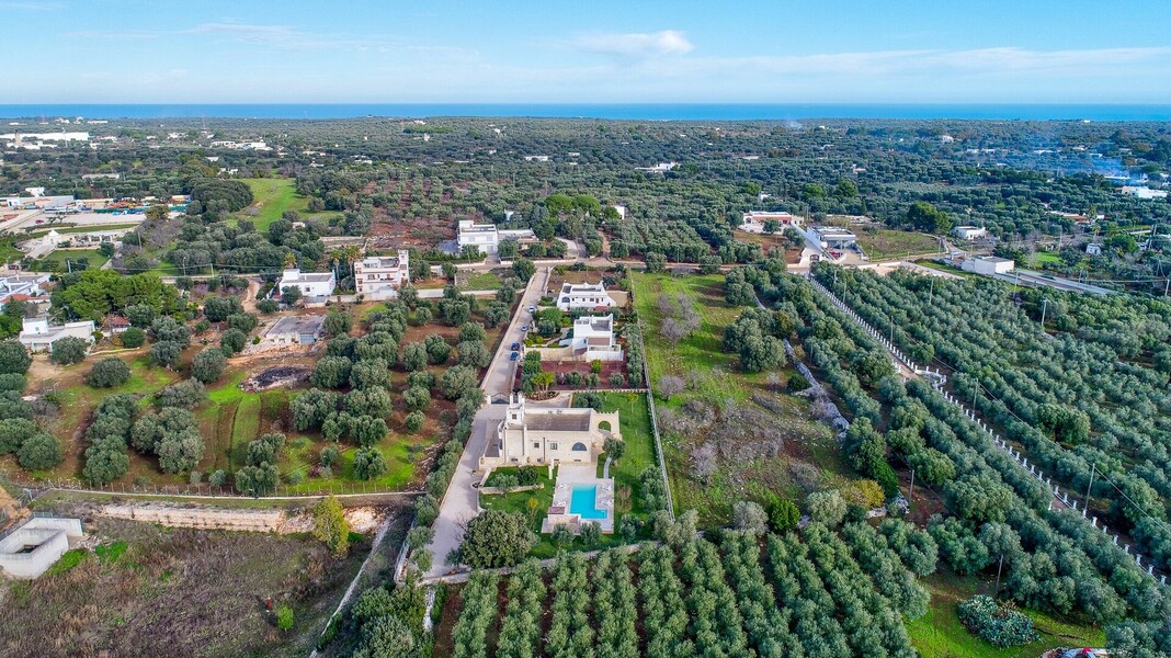 villa-gemapiro-villa-in-affitto-carovigno-drone-raro-villas-9