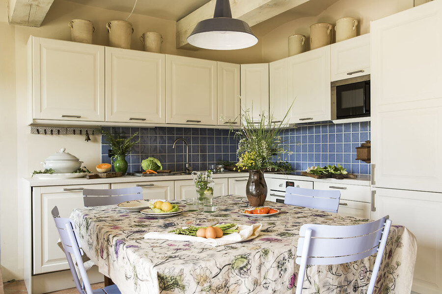 Küche im Ferienhaus im Piemont Cascina Monferrato