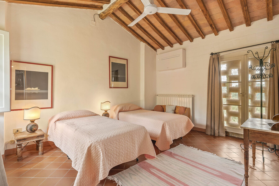 Villa CentOlivi in zona Palaia-35