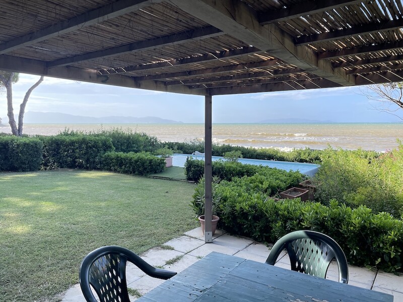 villa lantana 121