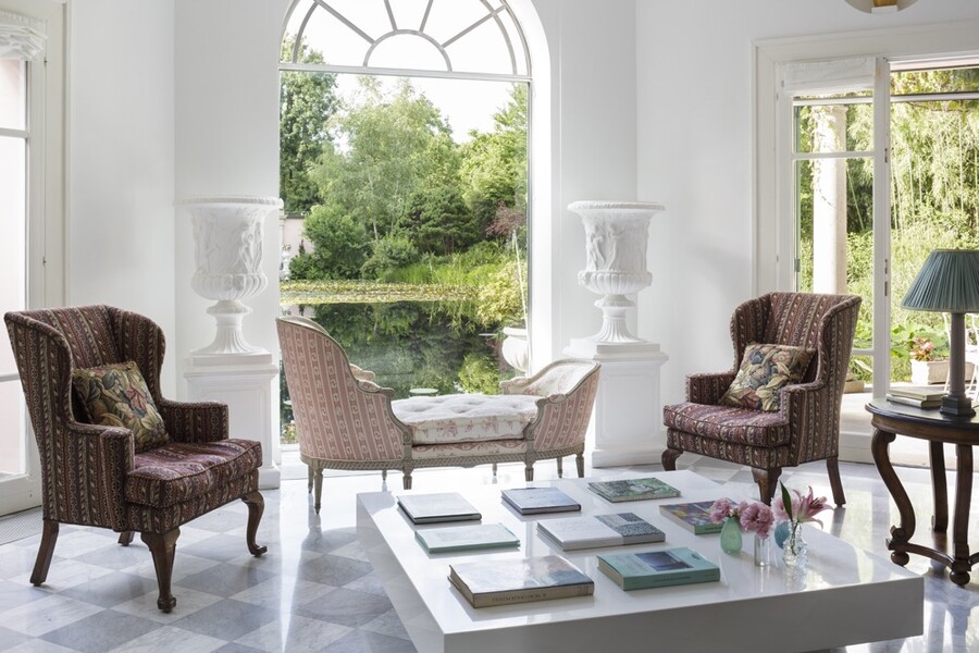 Villa Ottagonale living room1