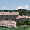 Die Villa Lavacchio liegt idyllisch in den grünen Hügel rund um Montalcino