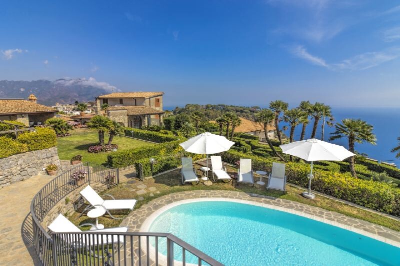 Scala Ravello-Area Amalfi-Coast Villa Centerbe gallery 003 1567524059