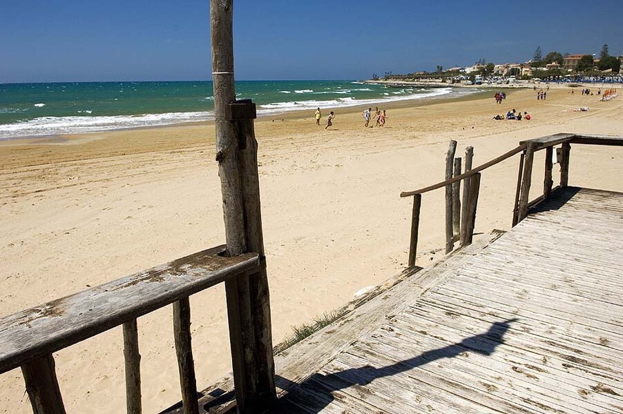 marina di modica 02
